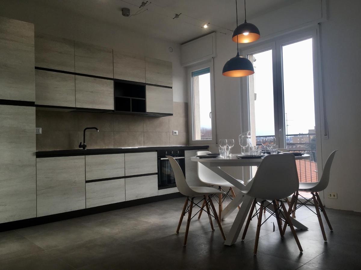 Caseospitali - Casa Lumiere, Bilocale Panoramico E Luminoso - Piano 3 No Ascensore Cernusco Sul Naviglio Buitenkant foto